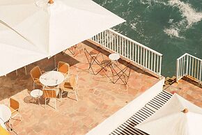 Les Roches Rouges, a Beaumier hotel