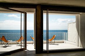 Les Roches Rouges, a Beaumier hotel