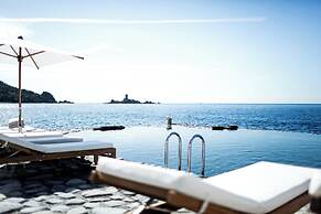 Les Roches Rouges, a Beaumier hotel