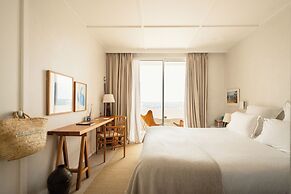 Les Roches Rouges, a Beaumier hotel