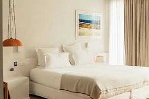 Les Roches Rouges, a Beaumier hotel