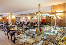 SOWELL HÔTELS Le Parc & SPA