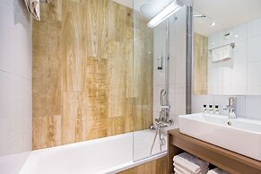 SOWELL HÔTELS Le Parc & SPA