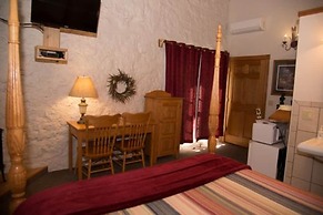 Stone Mill Hotel & Suites
