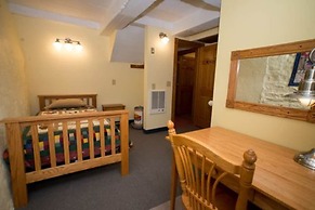 Stone Mill Hotel & Suites