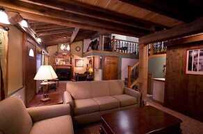 Stone Mill Hotel & Suites