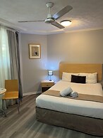 Caloundra Central Apartment Hotel