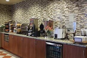 Days Inn & Suites by Wyndham Thompson