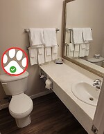 Recreation Inn & Suites