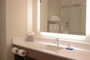 Holiday Inn Express Hotel & Suites Livermore by IHG