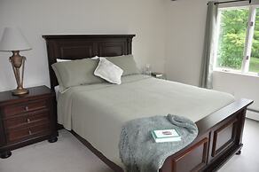 The Inn at Glenora Wine Cellars