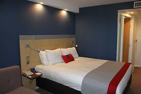 Holiday Inn Express Cardiff Airport by IHG