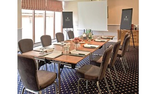 Macdonald Elmers Court Hotel