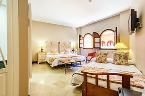 Hotel Patio de la Alameda