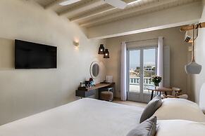 Poseidon Hotel & Suites