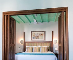 Poseidon Hotel & Suites