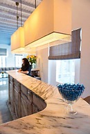 Poseidon Hotel & Suites