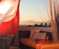 Poseidon Hotel & Suites