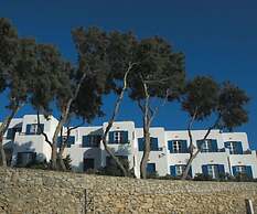 Poseidon Hotel & Suites