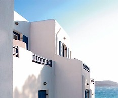 Poseidon Hotel & Suites