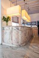 Poseidon Hotel & Suites