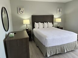 Marco Island Lakeside Inn