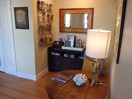 Marco Island Lakeside Inn