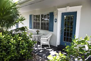 Marco Island Lakeside Inn