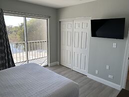 Marco Island Lakeside Inn