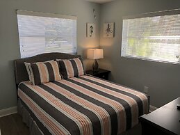 Marco Island Lakeside Inn