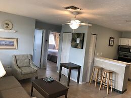 Marco Island Lakeside Inn