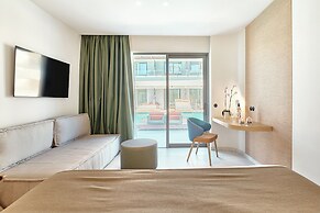 Paralos Kosta Alímia