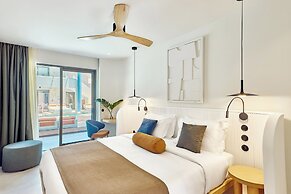 Paralos Kosta Alímia