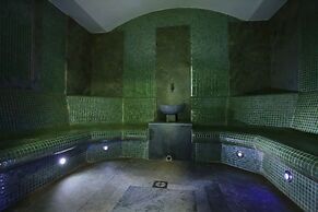 Paralos Kosta Alímia