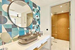 Paralos Kosta Alímia