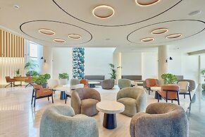 Paralos Kosta Alímia