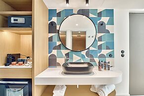 Paralos Kosta Alímia