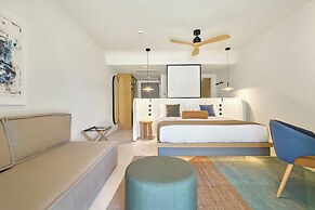 Paralos Kosta Alímia