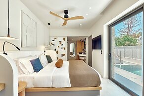 Paralos Kosta Alímia