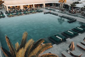 Paralos Kosta Alímia