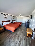 Deluxe Inn & Suites