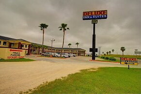 Deluxe Inn & Suites