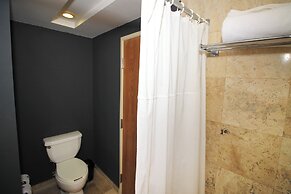 Rivoli Select Hotel