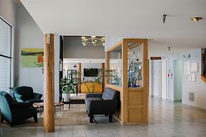 Friday Harbor Suites