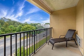 The Breakers Hotel & Suites