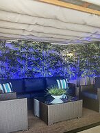 The Breakers Hotel & Suites