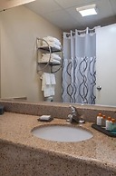 The Breakers Hotel & Suites