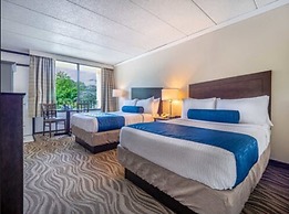 The Breakers Hotel & Suites