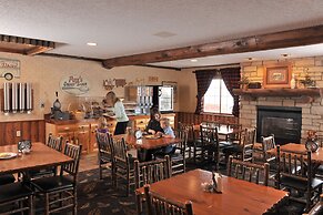 Cedar Creek Hotel Wausau - Rothschild
