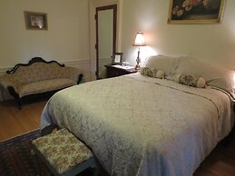 The Silver Fountain Inn